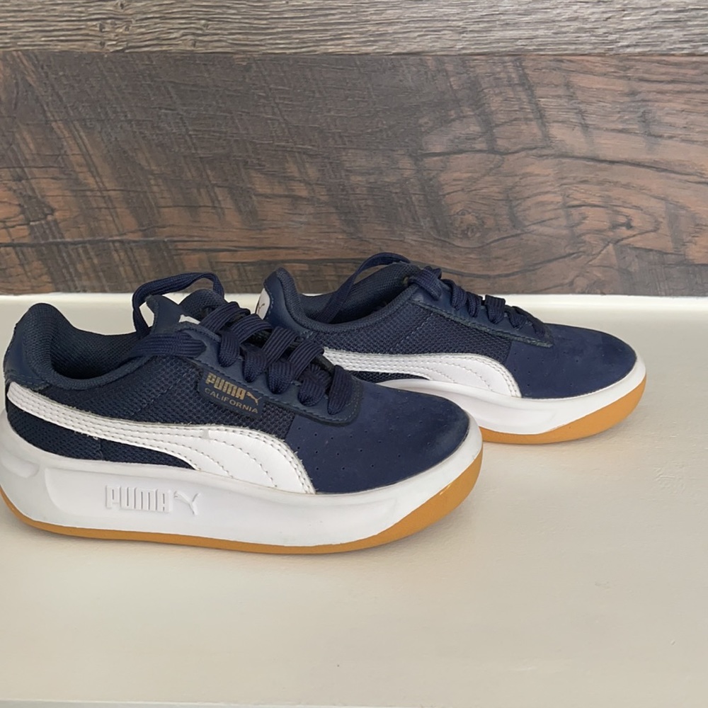 Puma - Picture 4 of 5